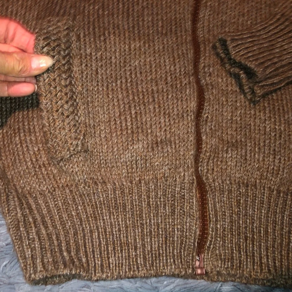 Vintage 70s-80s Chunky Cable Knit Full-Zip Brown Grandpa Sweater (w-pockets)